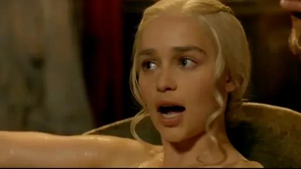 HD Emilia Clarke Game of Thrones S03 E08 Klip tenaga