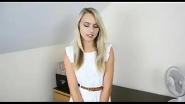 Clip di energia Cute Blonde Free Teen Porn Video HD