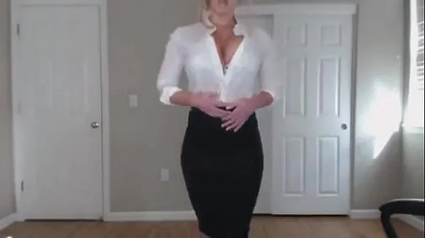 HD MILF Blonde Webcam Strip Her Uncensored Scene HERE PASTE LINK energiklipp