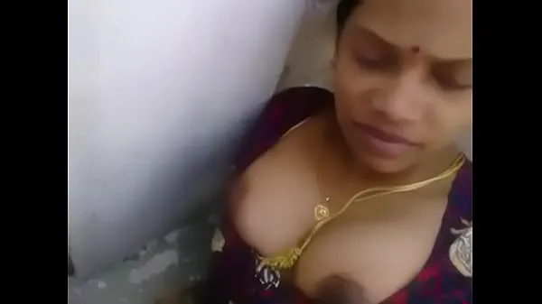 HD Hot sexy hindi young ladies hot video 에너지 클립