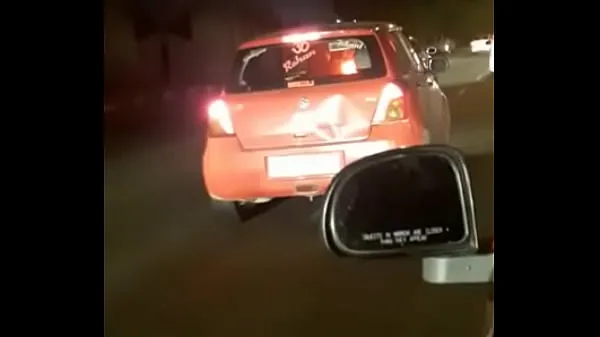 HD desi sex in moving car in India انرجی کلپس