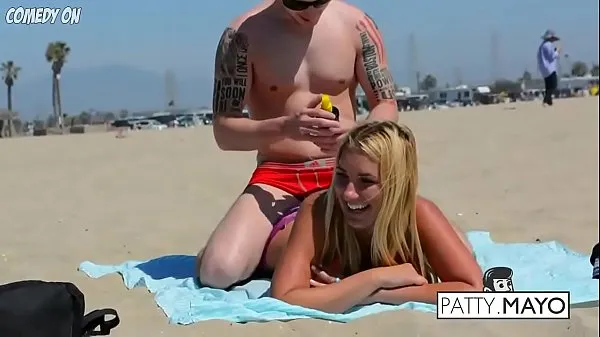 HD Massage Prank (Gone Wild) Kissing Hot Girls On the Beach คลิปพลังงาน
