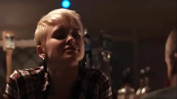 HD Does anyone know who she is and what the movie is called energiklipp