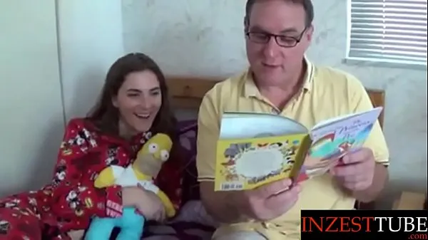 HD step Daddy Reads Daughter a Bedtime Story คลิปพลังงาน
