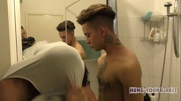 HD 19yr Stunning TOP aggressively Fucks n use's my arse secretly in the toilet at House party ενεργειακά κλιπ