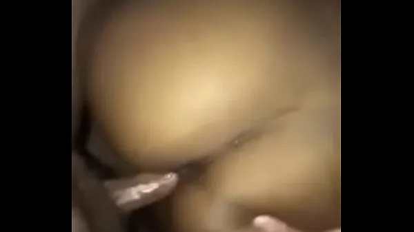 HD Beating Her Pussy Up energieclips