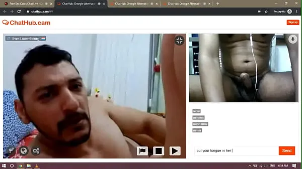 HD Man eats pussy on webcam 에너지 클립