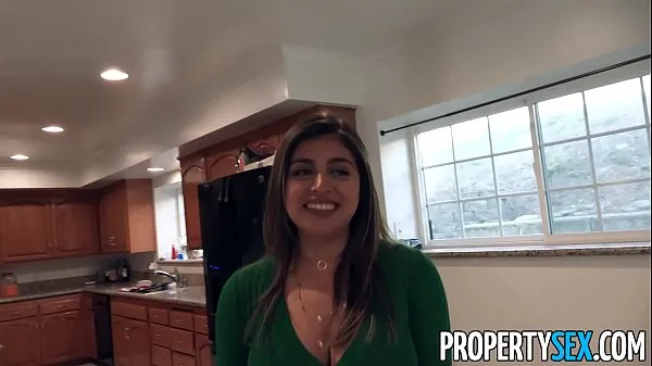 Klip energi HD PropertySex Horny wife with big tits cheats on her husband with real estate agent