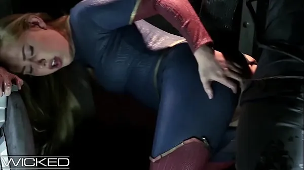 HD WickedParodies - Supergirl Seduces Braniac Into Anal Sex energetski posnetki