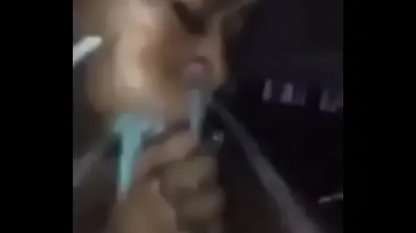 HD Exploding the black girl's mouth with a cum energiklipp