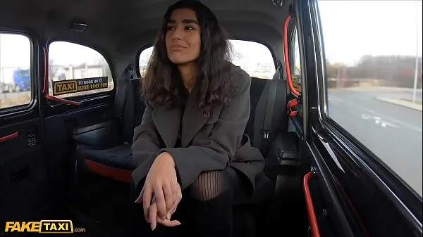 HD Fake Taxi Asian babe gets her tights ripped and pussy fucked by Italian cabbie Klip tenaga