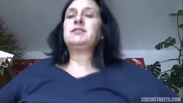 HD Busty mature gets fucked for money ενεργειακά κλιπ