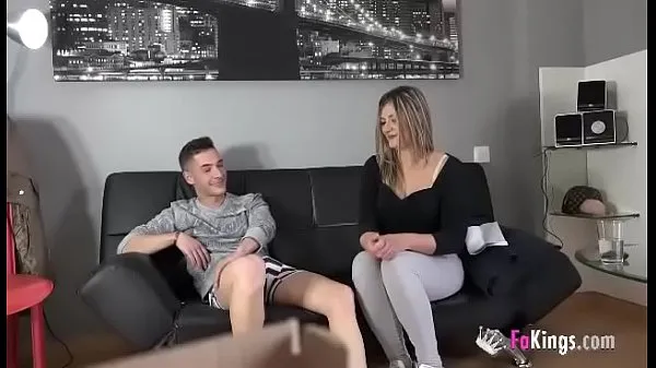 HD Crazy dude films himself fucking his best friend's mommy 에너지 클립