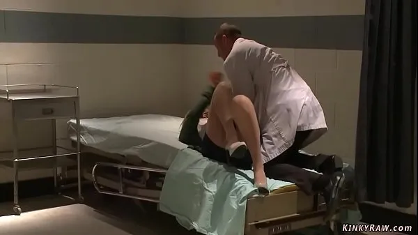 HD Blonde Mona Wales searches for help from doctor Mr Pete who turns the table and rough fucks her deep pussy with big cock in Psycho Ward Klip tenaga