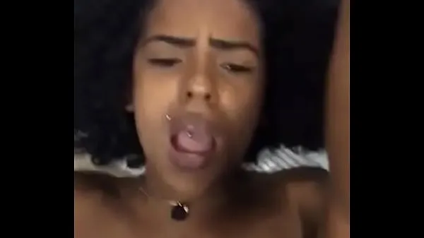 HD Oh my ass, little carioca bitch, enjoying tasty clipes de energia