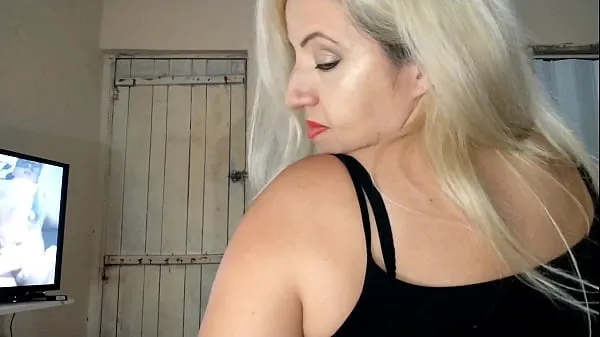 HD Hot aunty sitting on my dick energy Clips