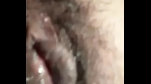 HD Look how she masturbate and finger her Pussy while at home energieclips