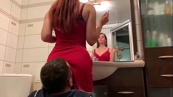 HD Mistress Sofi in Red Dress Use Chair Slave - Ignore Facesitting Femdom (Preview Klip tenaga