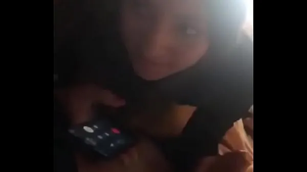 HD Boyfriend calls his girlfriend and she is sucking off another energia klipek