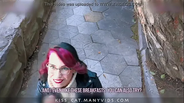 HD KISSCAT Love Breakfast with Sausage - Agente público pickup estudante russo para sexo ao ar livre clipes de energia