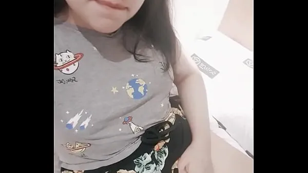 HD Cute petite girl records a video masturbating - Hana Lily energy Clips