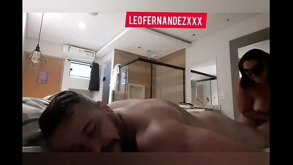 HD Leo fernandezxxx the hot babe had a very tasty massage then the cuckold called energiklip