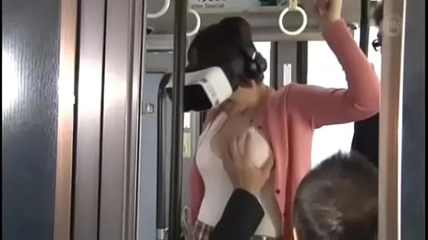 HD Cute Asian Gets Fucked On The Bus Wearing VR Glasses 1 (har-064 에너지 클립