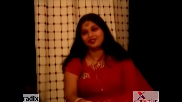 HD chubby fat indian aunty in red sari energiklip