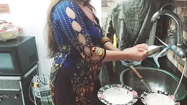 HD Indian Village Maid Fucked in Kitchen Owner Took Advantage When She Working Alone in Kitchen energiklip
