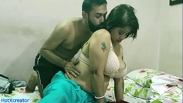 HD Amazing erotic sex with milf bhabhi!! My wife don't know!! Clear hindi audio: Hot webserise Part 1 คลิปพลังงาน