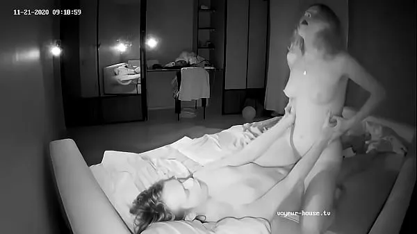 HD Amateurs Real Couple Night Vision Sex 에너지 클립