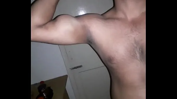 高清Sexy body show muscle man能量剪辑