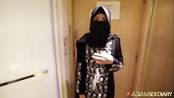 Clip năng lượng 18yo Hijab arab muslim teen in Tel Aviv Israel sucking and fucking big white cock HD