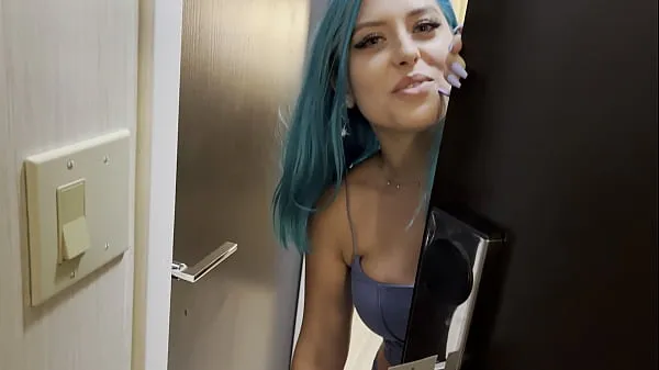 HD Casting Curvy: Blue Hair Thick Porn Star BEGS to Fuck Delivery Guy energy Clips