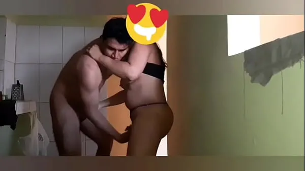 Clip năng lượng I fuck my girlfriend's neighbor very well and she doesn't know it HD