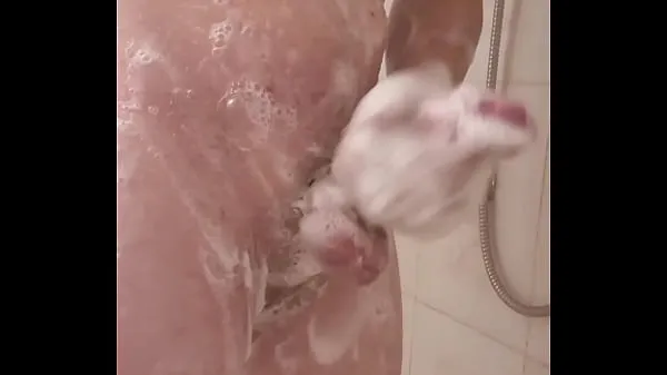 HD In the shower ενεργειακά κλιπ