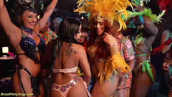 HD extreme carnaval DP fuck party orgy energetické klipy