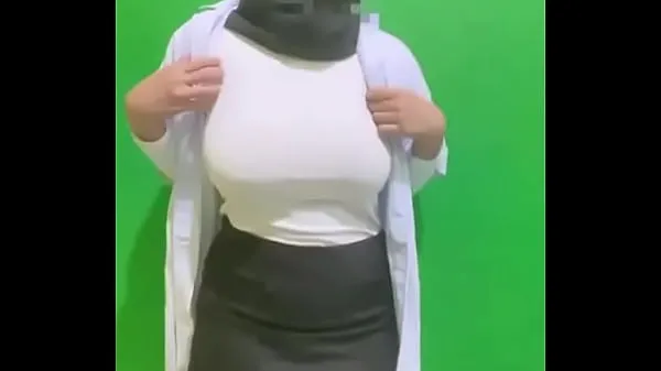 Clips de energía HD TELEGRAM WIFE) BOYFRIEND TAKES OFF CLOTHES