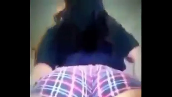 Clip năng lượng Thick white girl twerking HD