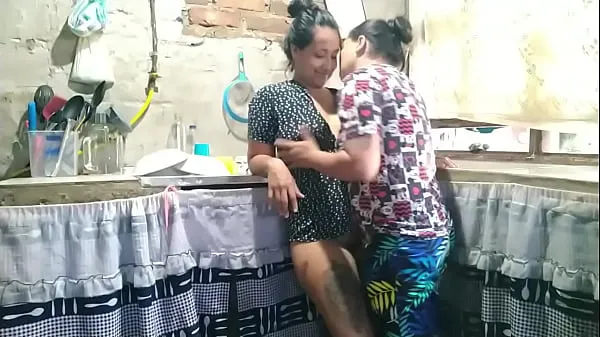 HD Since my husband is not in town, I call my best friend for wild lesbian sex 에너지 클립